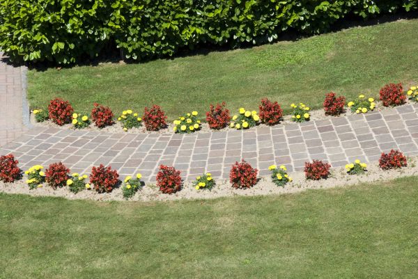 Garden Paving in Hickory