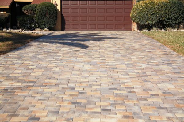 Driveway Pavers Replacement in Hickory
